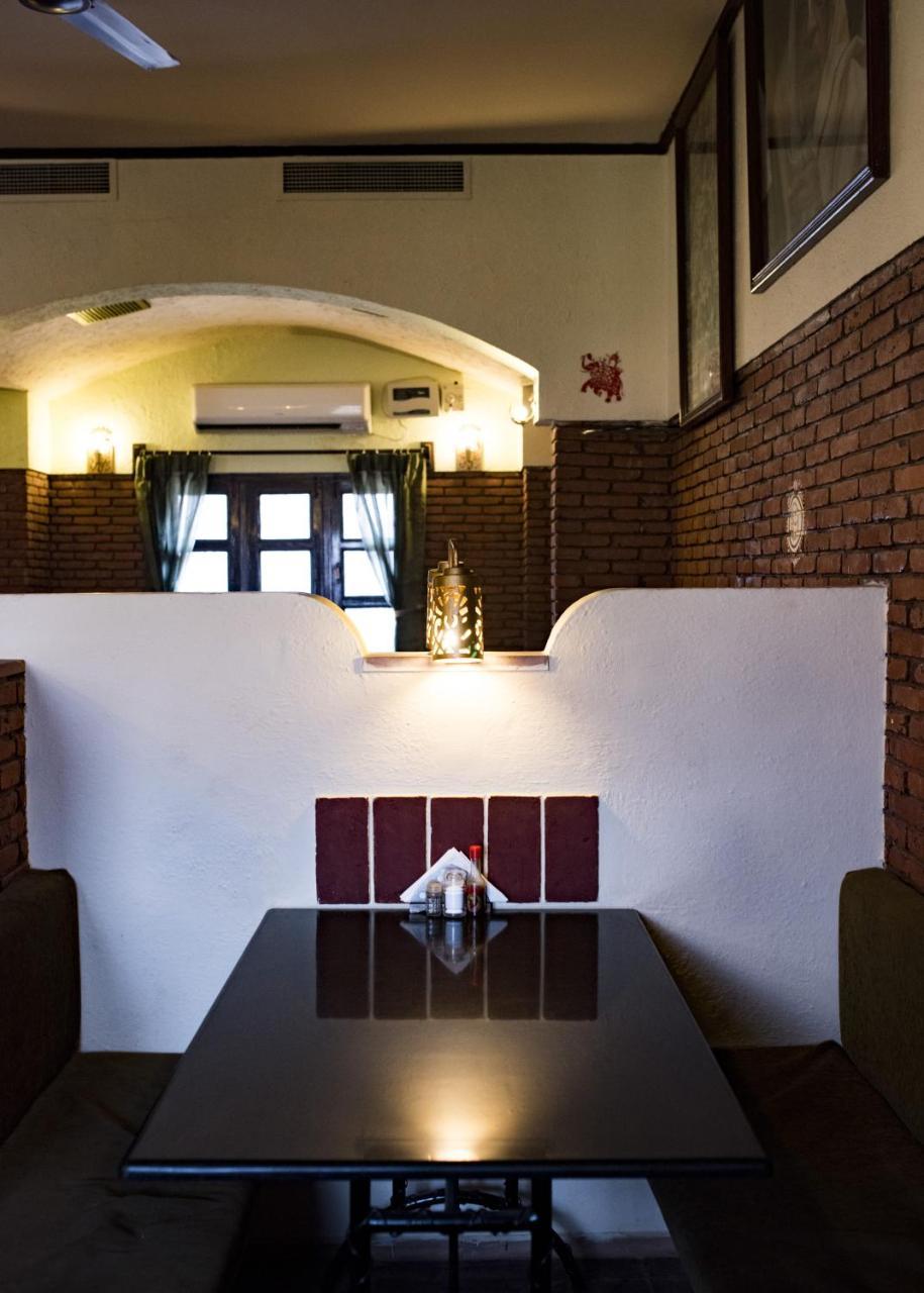 Hotel Mvt & Restaurant 3*
