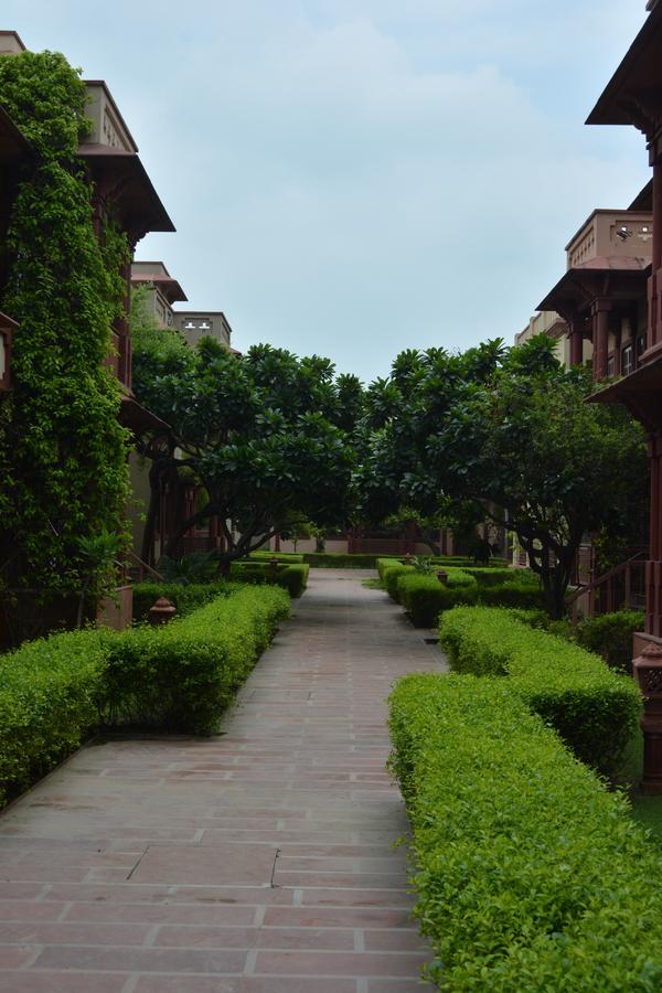 Mvt & Restaurant Vrindavan