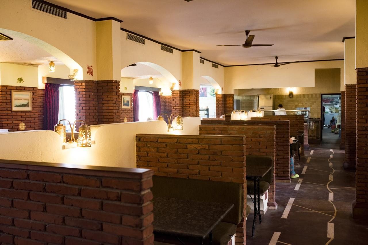 Mvt & Restaurant 3*